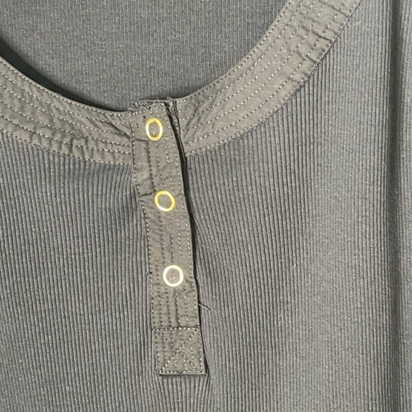 Ulla Johnson Puff Sleeve Top Size Small Black 1/4 Snaps Ribbed body - Picture 4 of 10